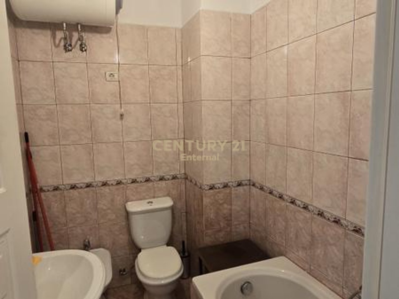 Apartment 2+1+2 for Sale near the Zoo