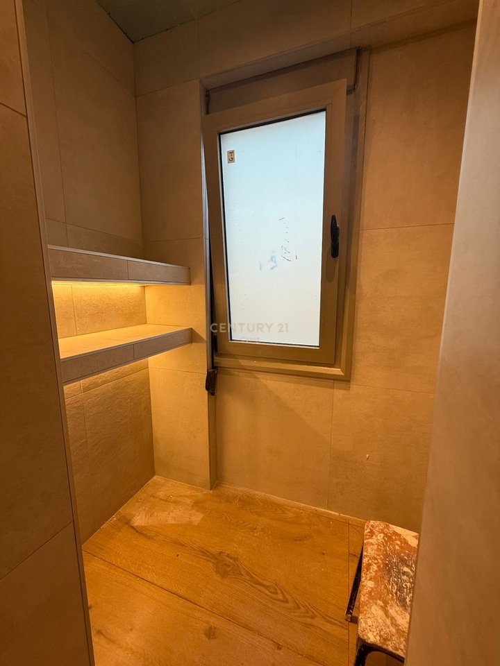 SHITET APARTAMENT 2+1 – LAGJJA “24 MAJ”