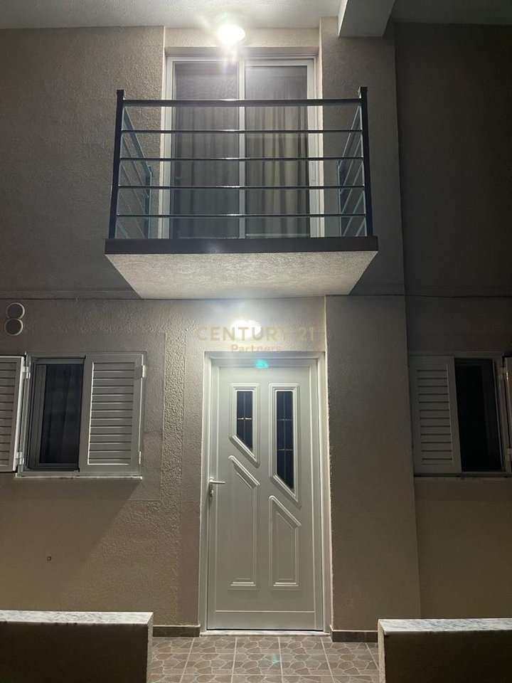 SHESIM DY GARSONJERE VIJE E DYTE NE SARANDE!