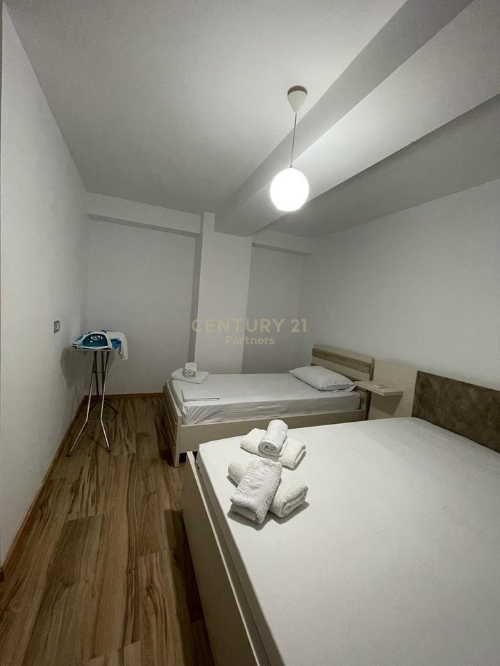 SHESIM DY GARSONJERE VIJE E DYTE NE SARANDE!