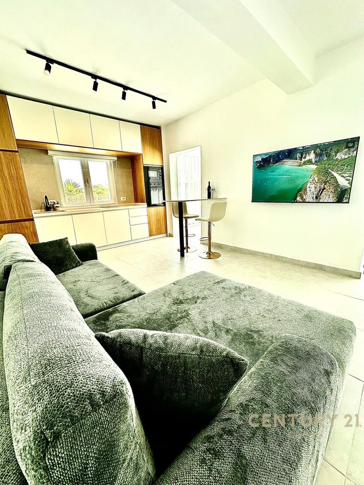 PRIVATE HOUSE FOR SALE VIRON, DELVIN