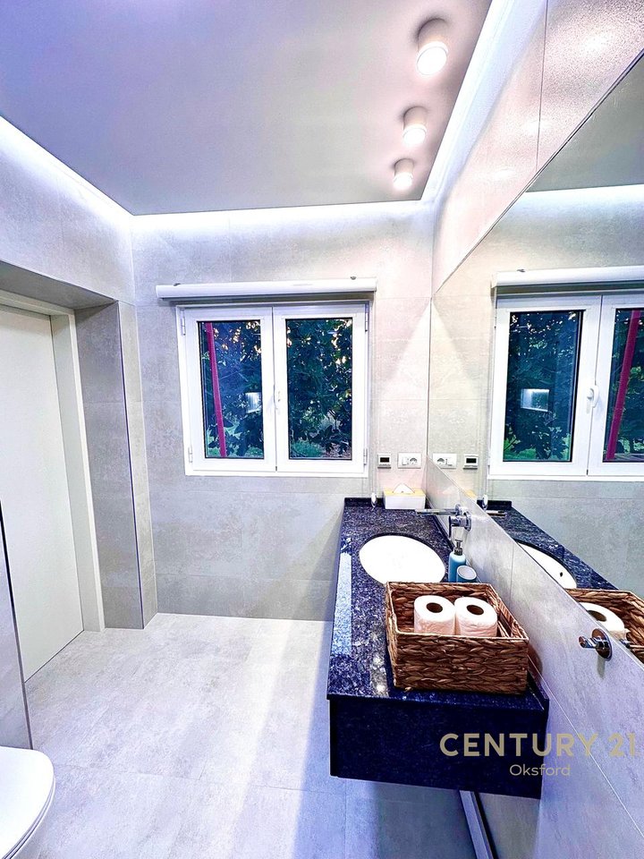 PRIVATE HOUSE FOR SALE VIRON, DELVIN