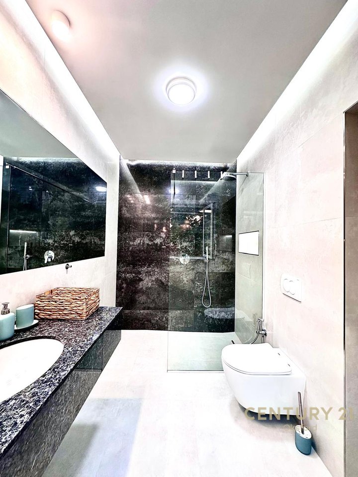 PRIVATE HOUSE FOR SALE VIRON, DELVIN