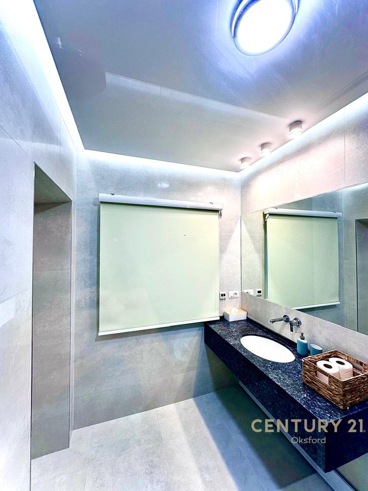 PRIVATE HOUSE FOR SALE VIRON, DELVIN