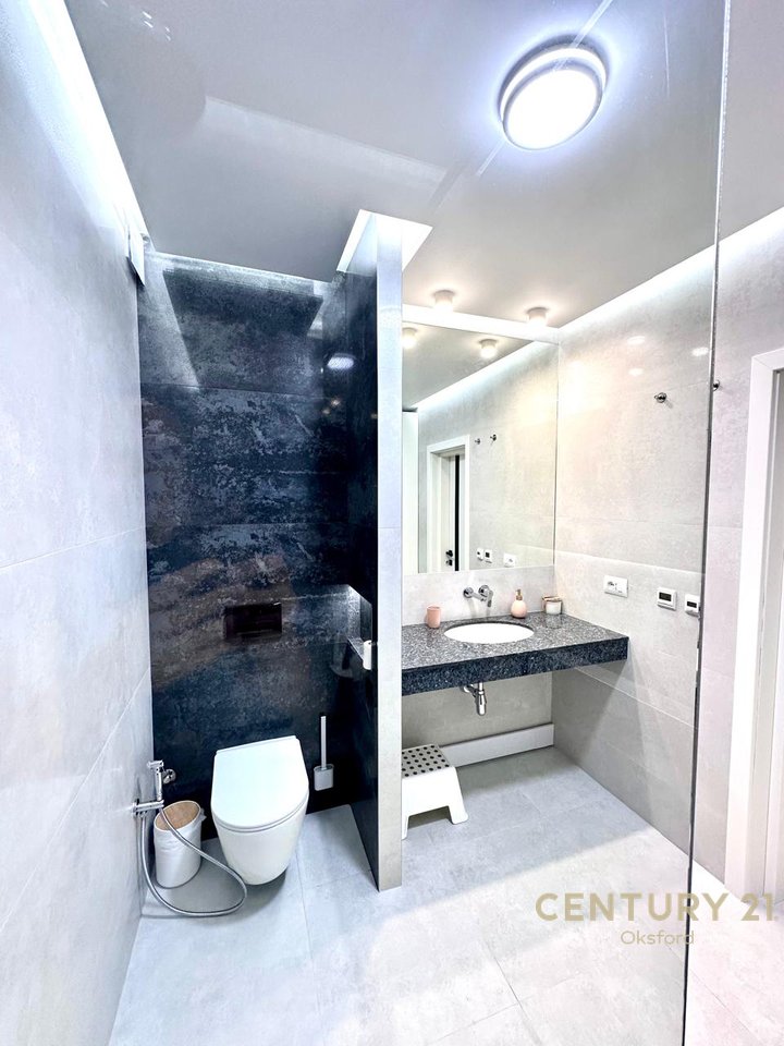 PRIVATE HOUSE FOR SALE VIRON, DELVIN