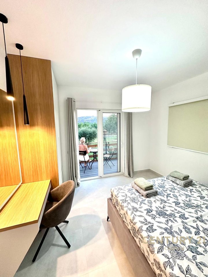 PRIVATE HOUSE FOR SALE VIRON, DELVIN