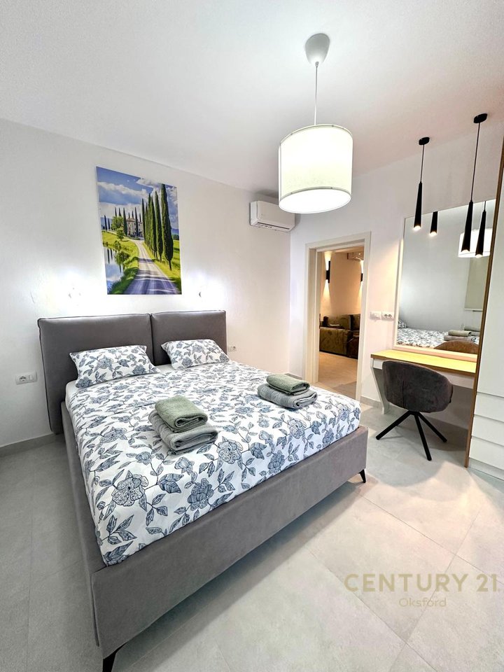 PRIVATE HOUSE FOR SALE VIRON, DELVIN