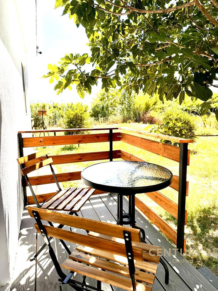 PRIVATE HOUSE FOR SALE VIRON, DELVIN