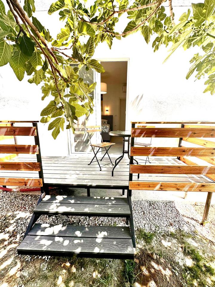 PRIVATE HOUSE FOR SALE VIRON, DELVIN