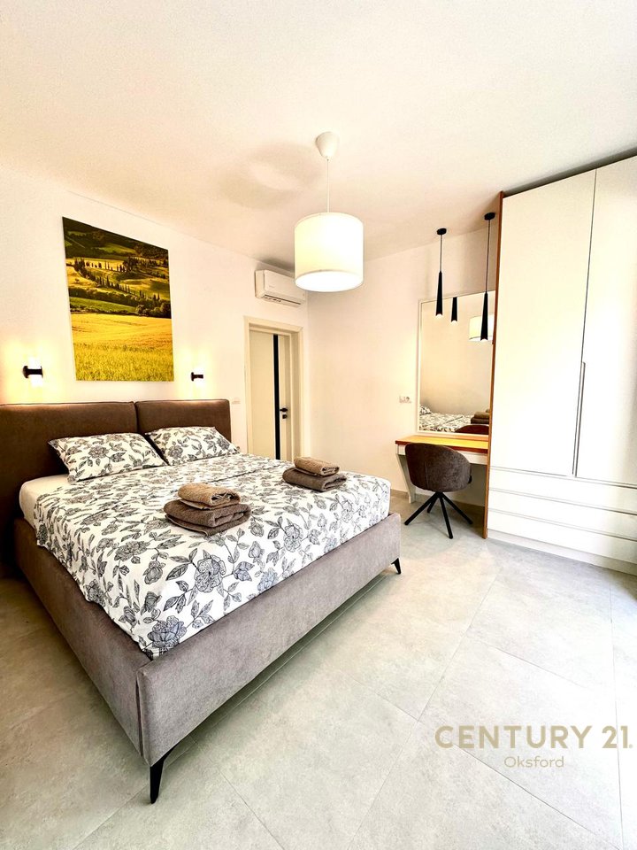 PRIVATE HOUSE FOR SALE VIRON, DELVIN