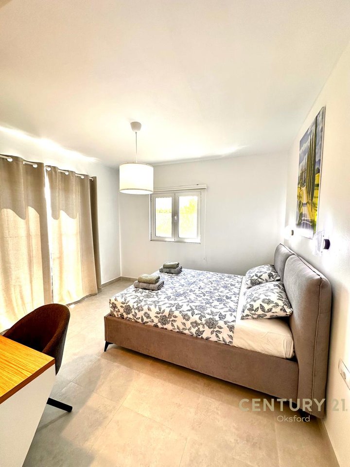 PRIVATE HOUSE FOR SALE VIRON, DELVIN