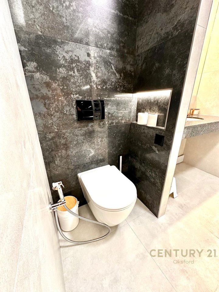 PRIVATE HOUSE FOR SALE VIRON, DELVIN