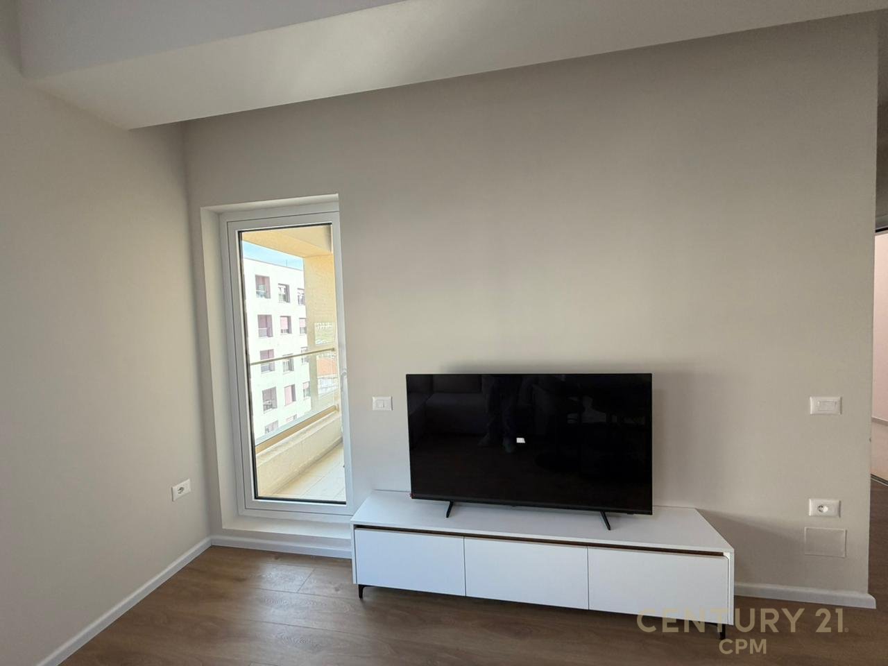 APARTAMENT 1+1 ME QIRA TEK REZIDENCA KADIU!