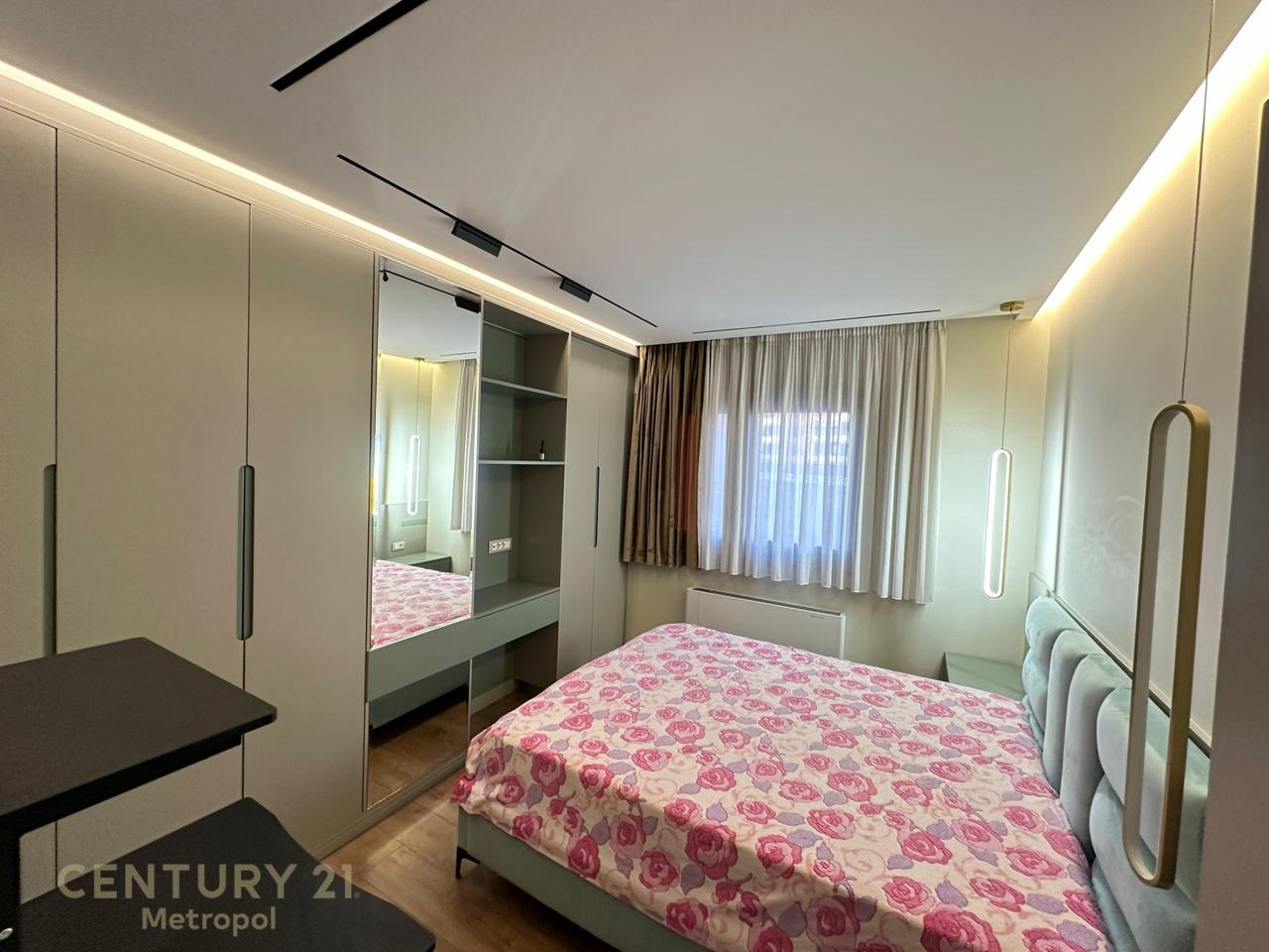 Appartamento in affitto 2+1+2 - Edificio con Freccia!