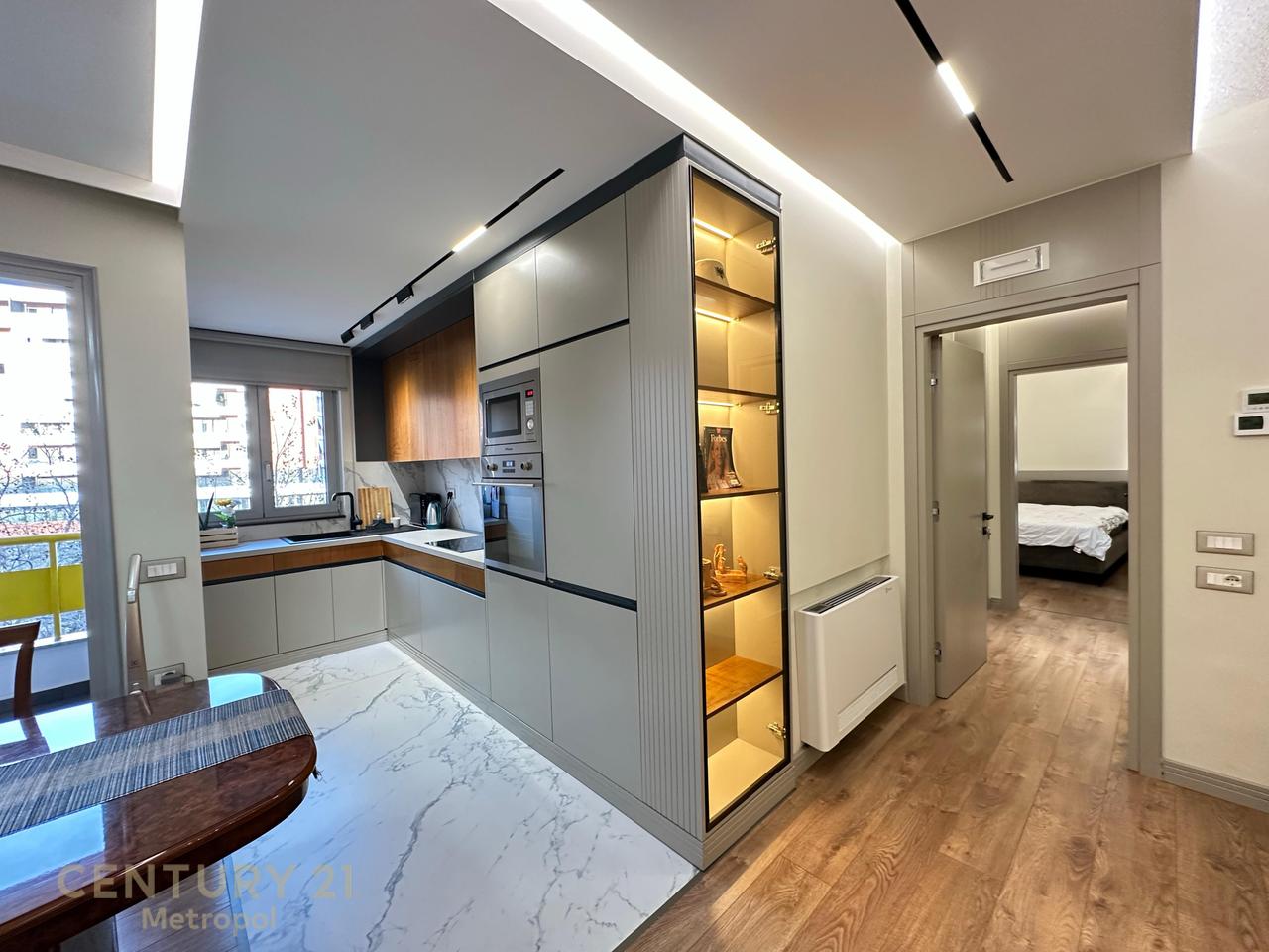 Appartamento in affitto 2+1+2 - Edificio con Freccia!