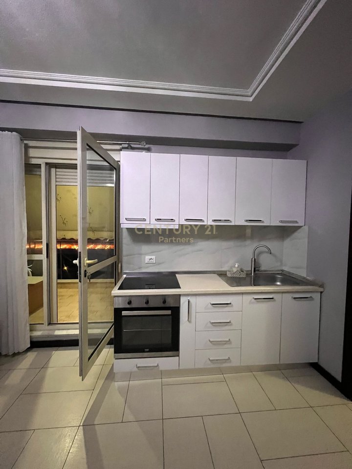 APARTMENT 1+1 WITH PARKING SPACE FOR RENT AT DELIJORGJI COMPLEX