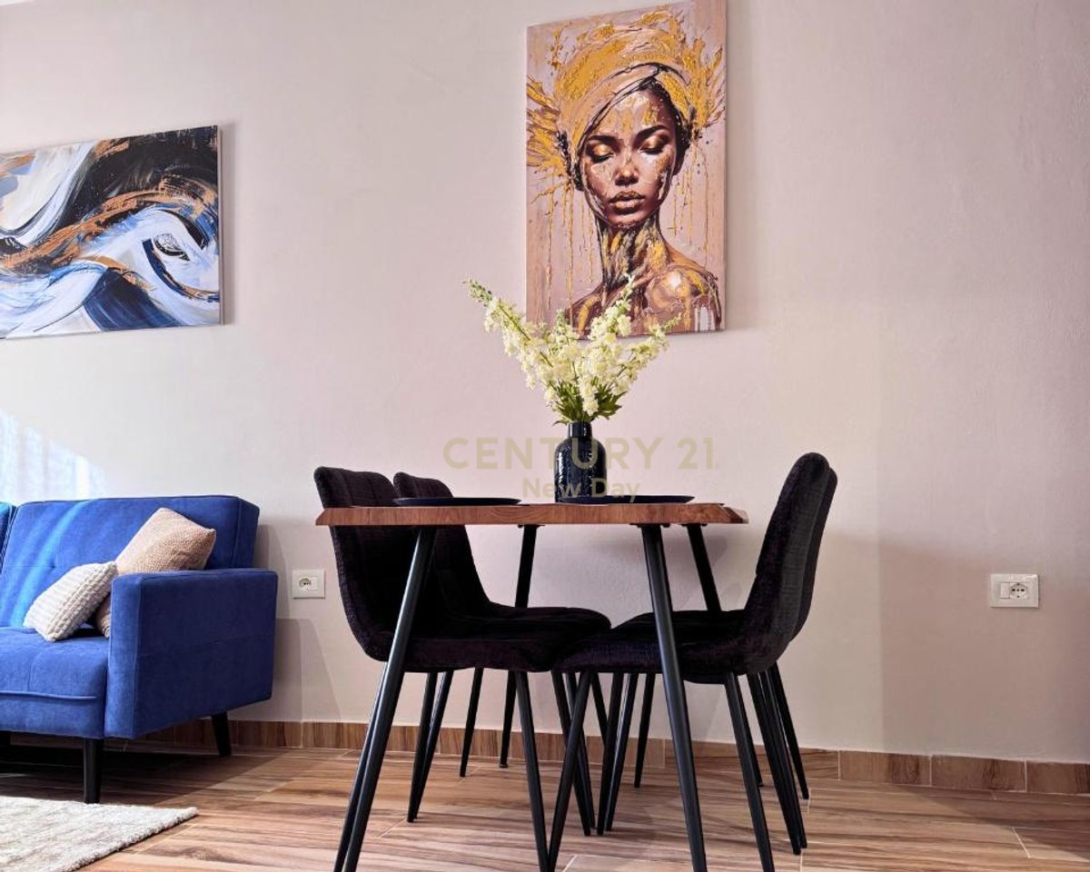 Apartament 2+1 Me Qira në Qender  te Durrësit - 650€ | 73 m²