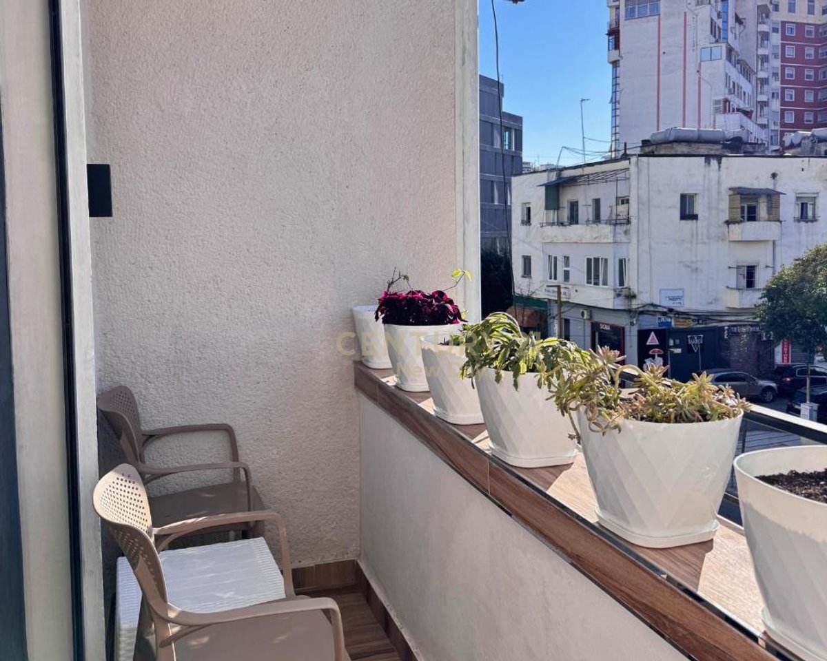 Apartament 2+1 Me Qira në Qender  te Durrësit - 650€ | 73 m²