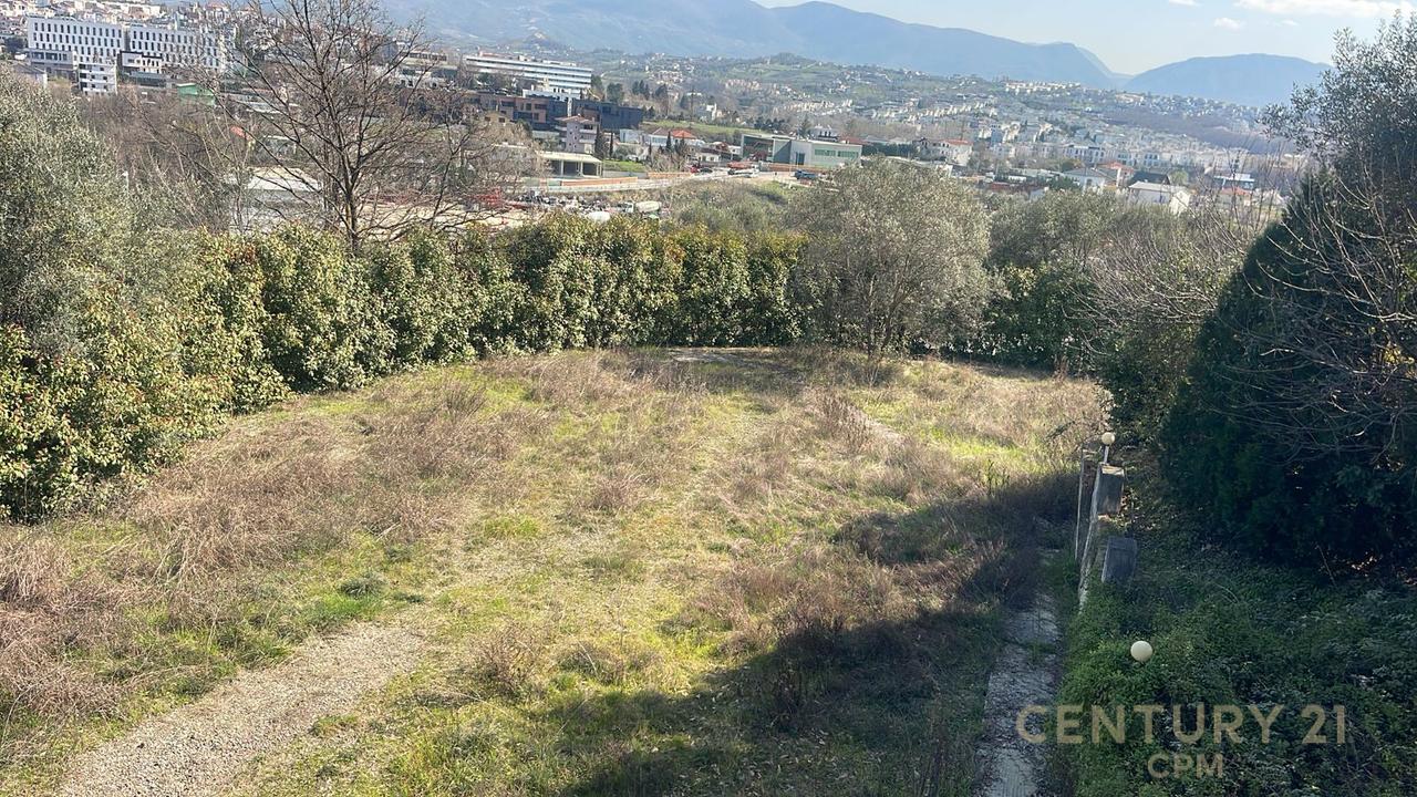 Land and Building for Sale near TEG