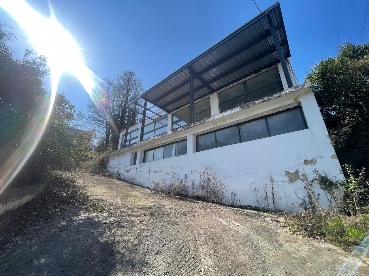 Land and Building for Sale near TEG