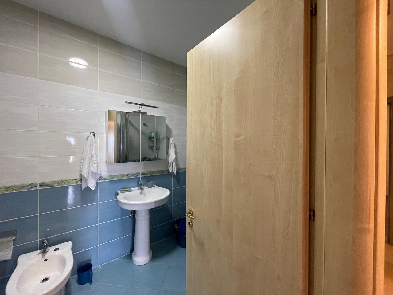 APARTAMENT 2+1+2 NE VLORE!