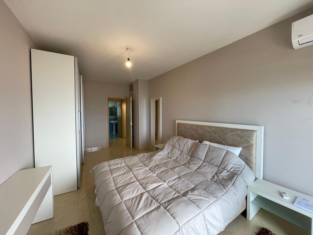 APARTAMENT 2+1+2 NE VLORE!