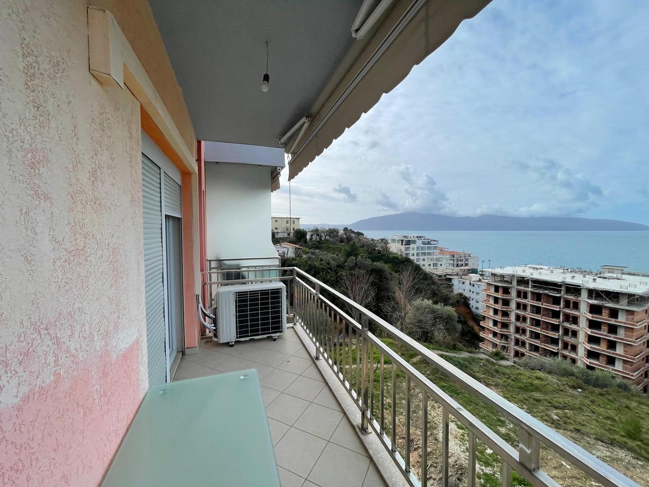 APARTAMENT 2+1+2 NE VLORE!