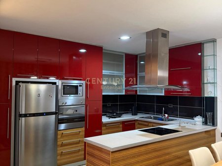 Apartament 2+1 Per Qera ne ish-Bllok