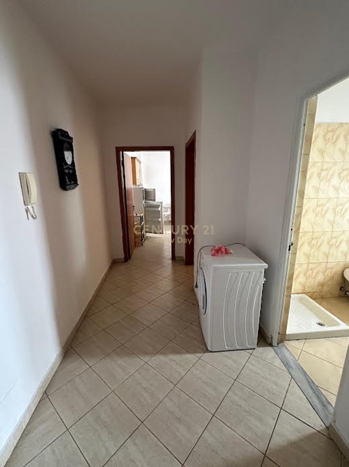 2+1 NE PLAZH PER SHITJE