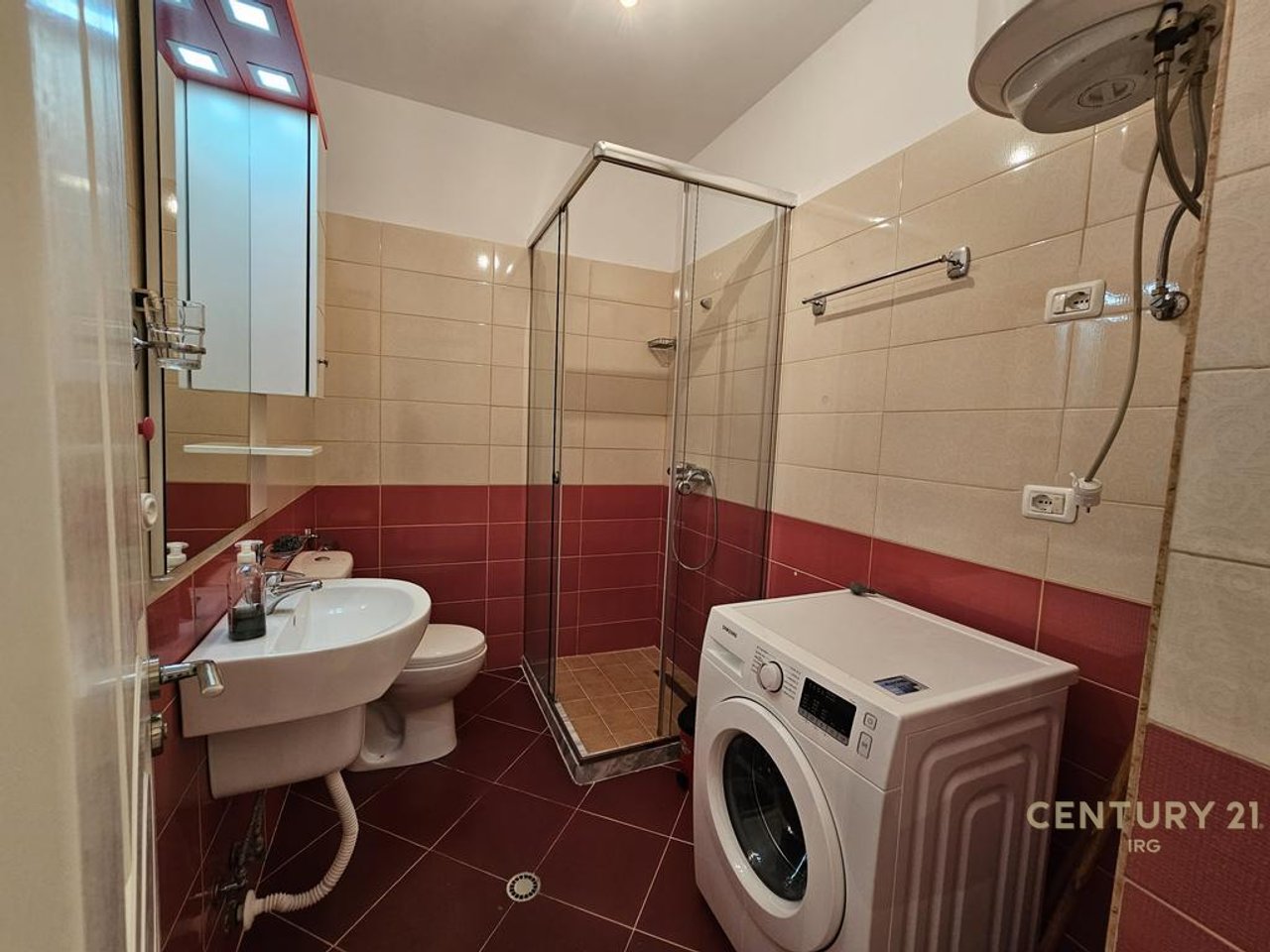 2+1 apartment at Cabej Buildings!