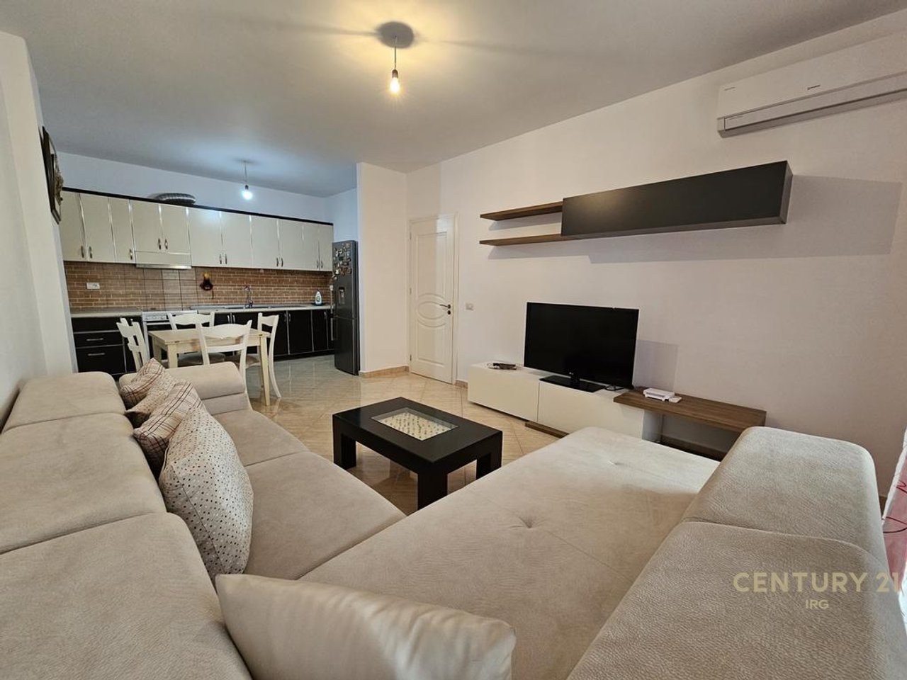 2+1 apartment at Cabej Buildings!