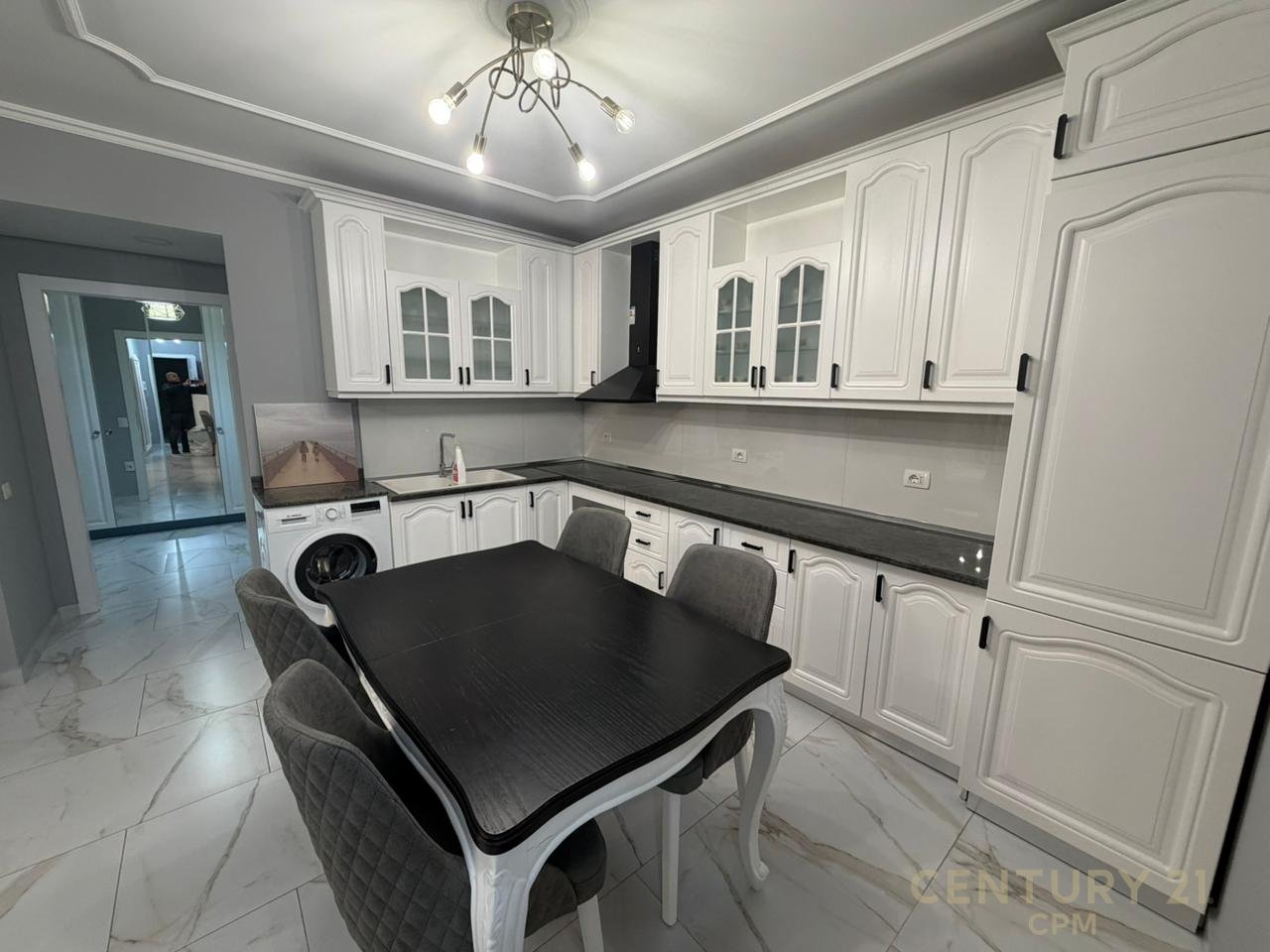 APARTAMENT 2+1+2 ME QIRA SHESHI WILLSON, PRANE POSTES NR. 8