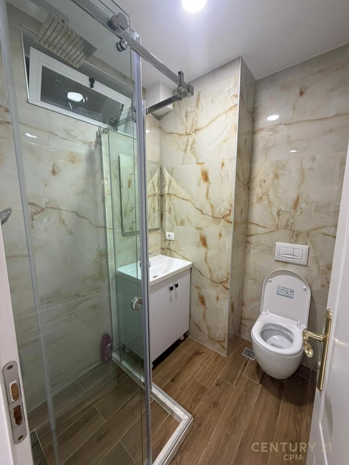 APARTAMENT 2+1+2 ME QIRA SHESHI WILLSON, PRANE POSTES NR. 8