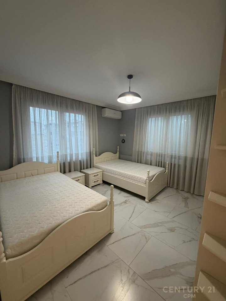 APARTAMENT 2+1+2 ME QIRA SHESHI WILLSON, PRANE POSTES NR. 8