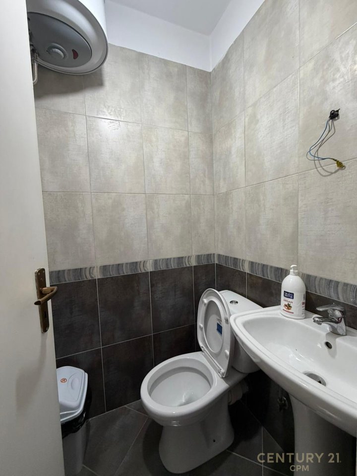 ZYRE PER QIRA TEK PAZARI I RI!