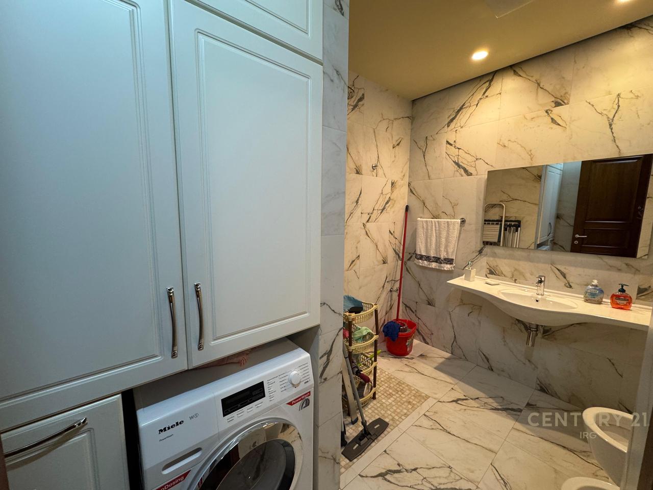 Apartament 2+1+2 ne Ish- Bllok