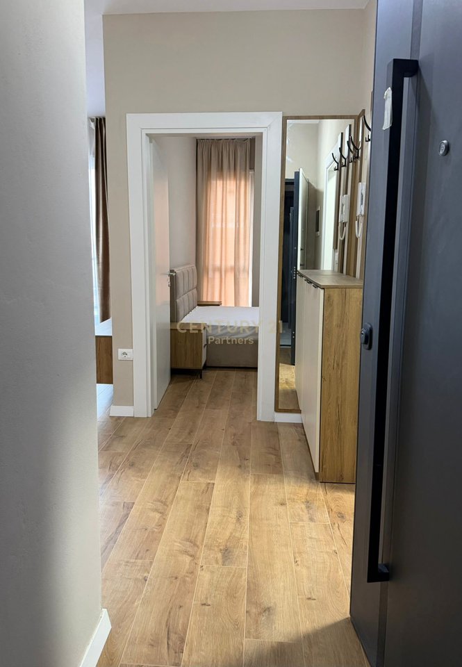 JAPIM ME QIRA APARTAMENT 1+1 TEK UNIVERS CITY