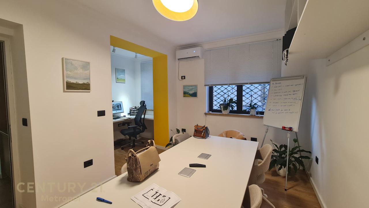 OFROHET PER SHITJE AMBIENT PER ZYRE OSE BANIM-SHESHI WILLSON!