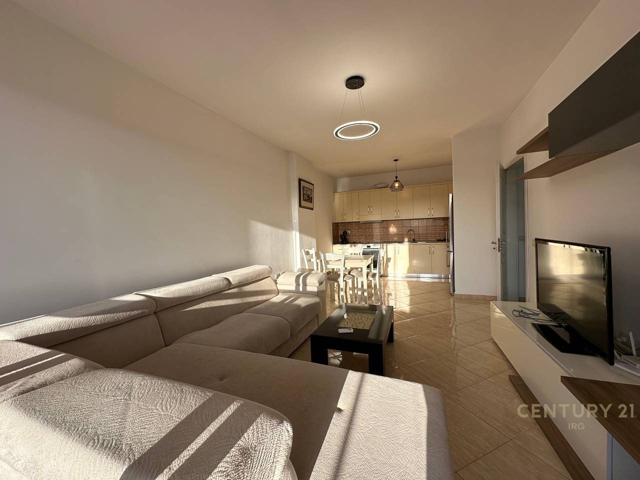 Apartament 2+1 prane Pallateve Cabej!