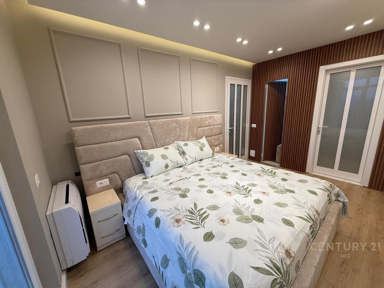 Appartamento 2+1+2 in vendita vicino alla United School!