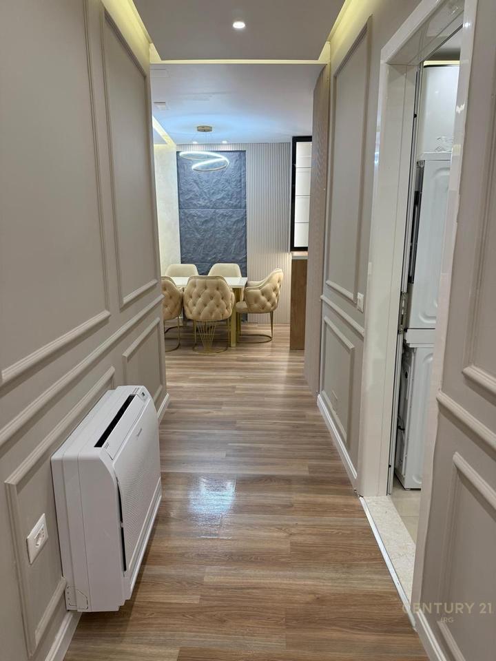 Appartamento 2+1+2 in vendita vicino alla United School!