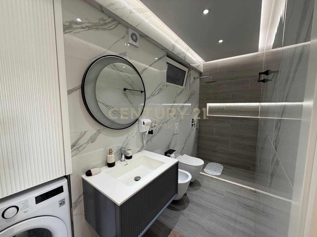 VILLA DI LUSSO IN VENDITA, EX KENETE-DURRES!