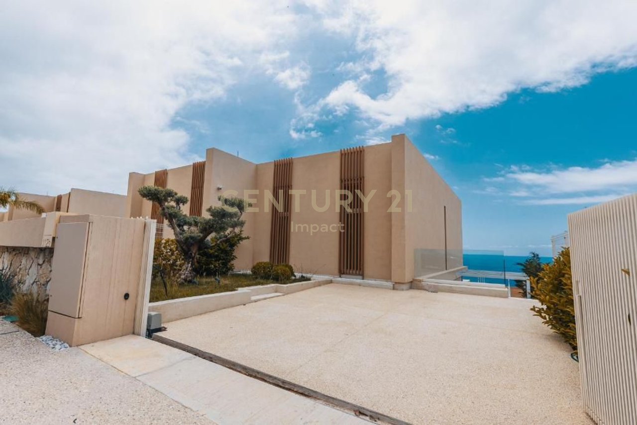 SHESIM SUPER VILË BIG TWIN LUKSOZE ME PISHINE NË GREEN COAST 1 PALASË!!