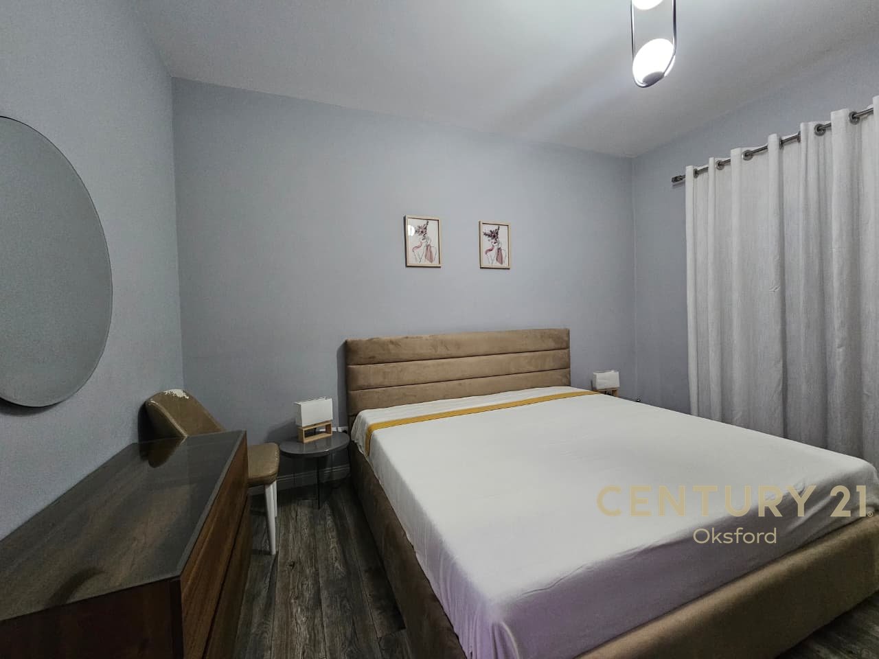JEPET ME QIRA APARTAMENT 2+1+GARDEROB NE SAUK