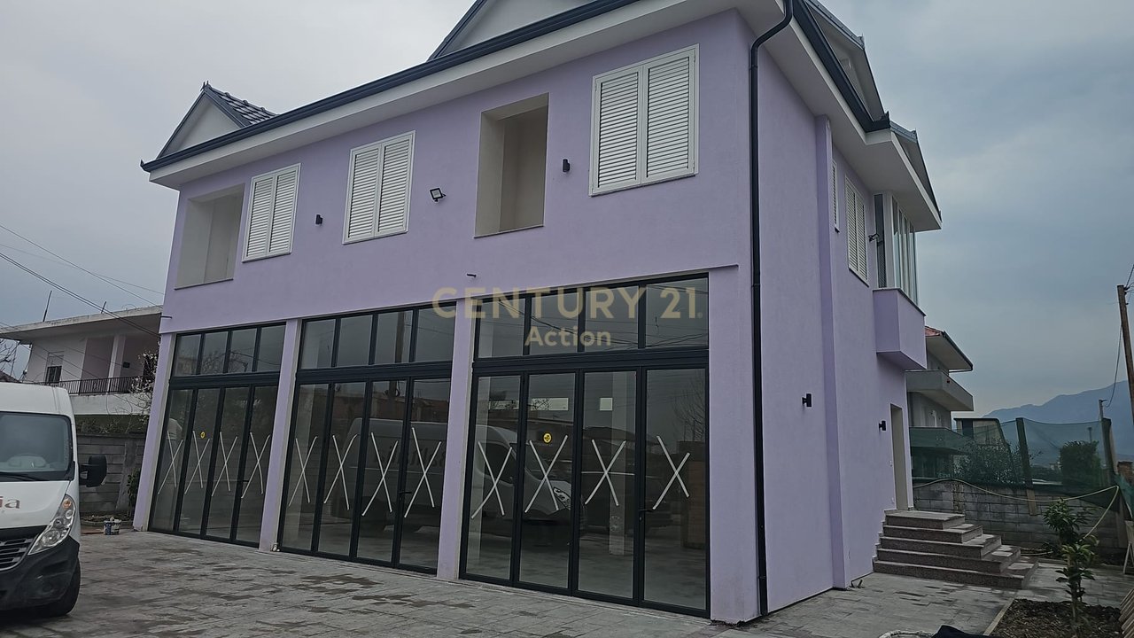 Spazio Commerciale in Affitto nel Centro Kamez, Tirana – €1.000,00 | 124 m²