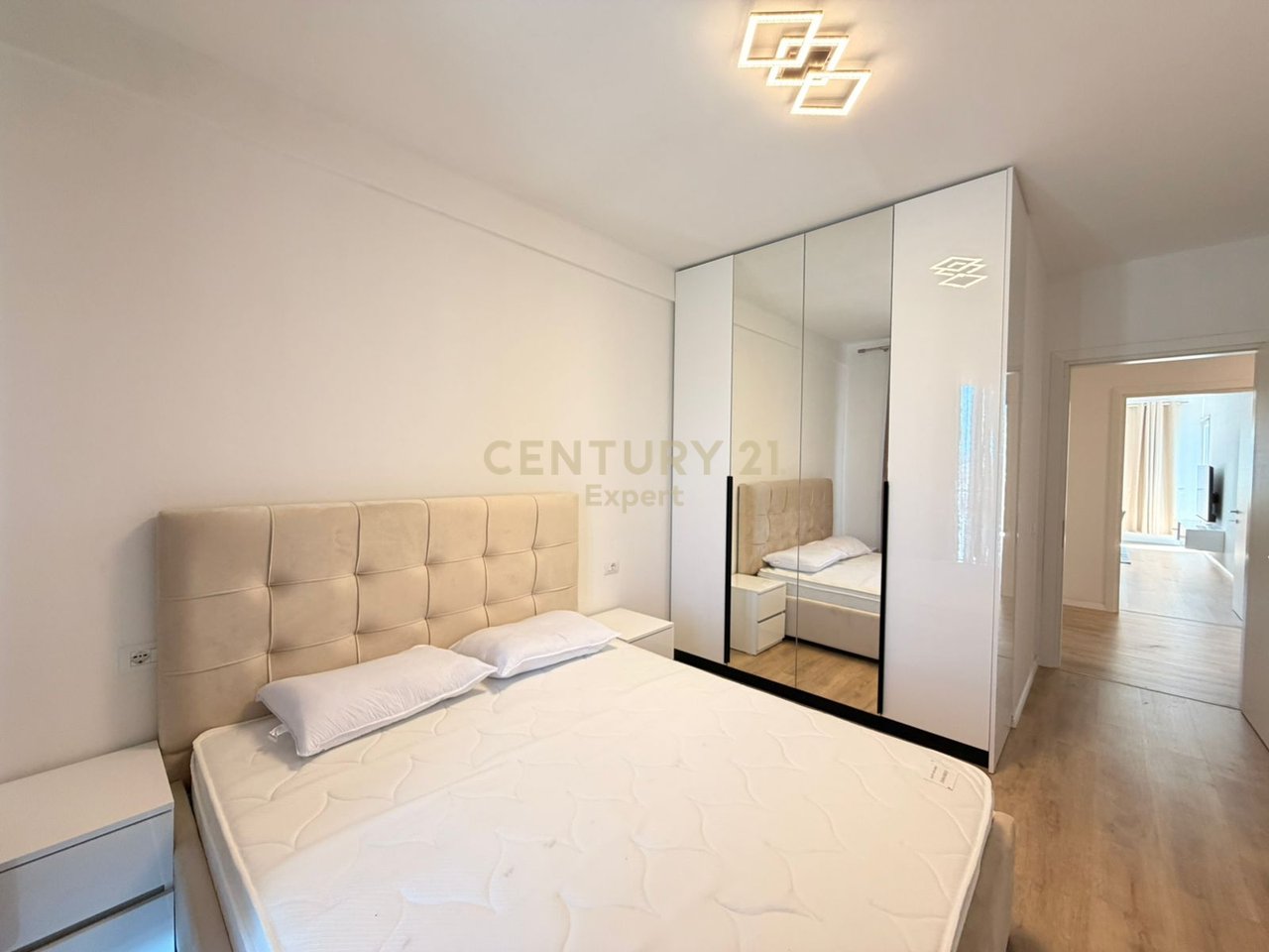 IN AFFITTO APPARTAMENTO 2+1 A UNIVERS CITY