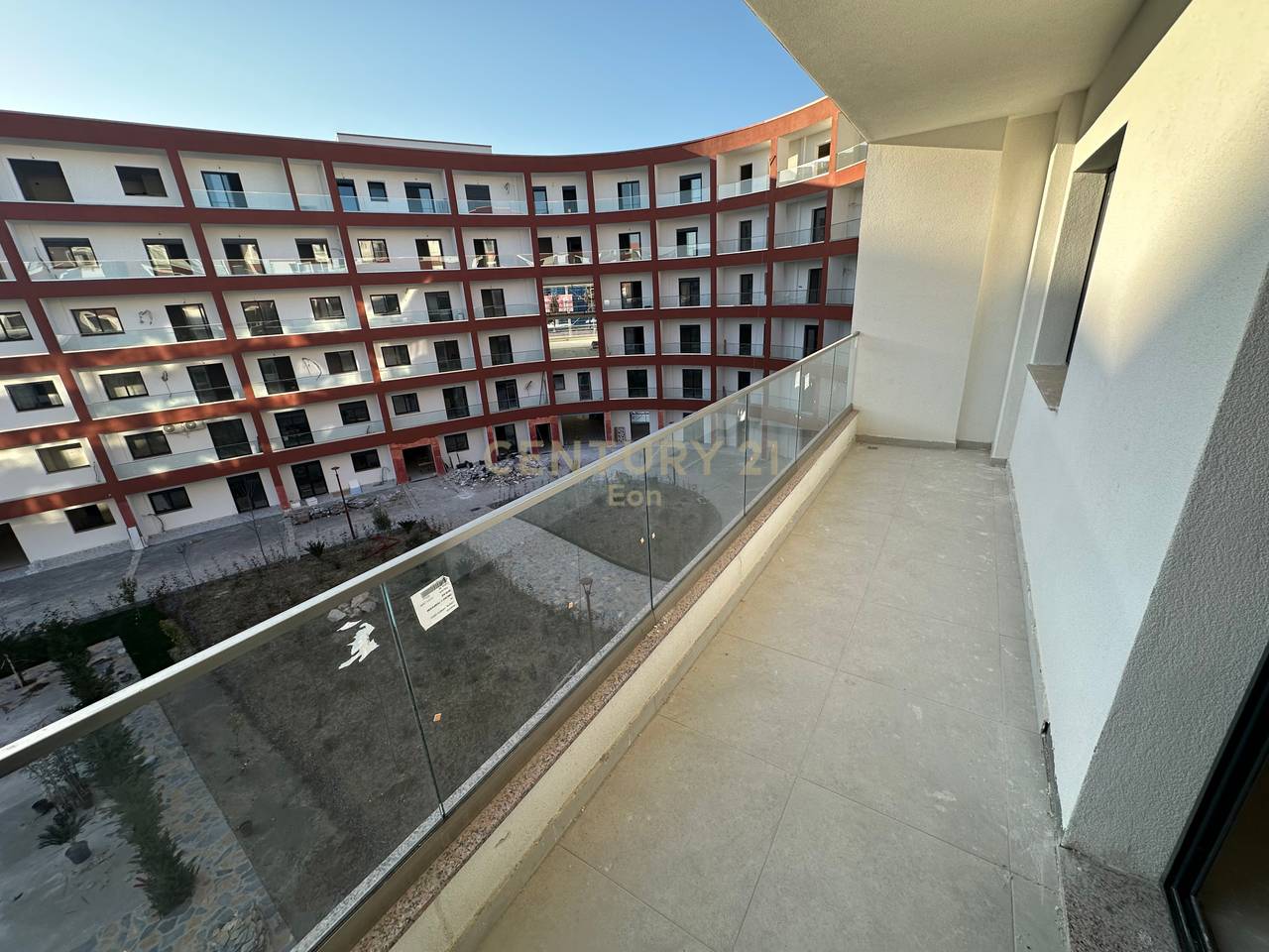 ESCLUSIVO! APPARTAMENTO 1+1 IN VENDITA NELLA RESIDENZA EON GOLEM!