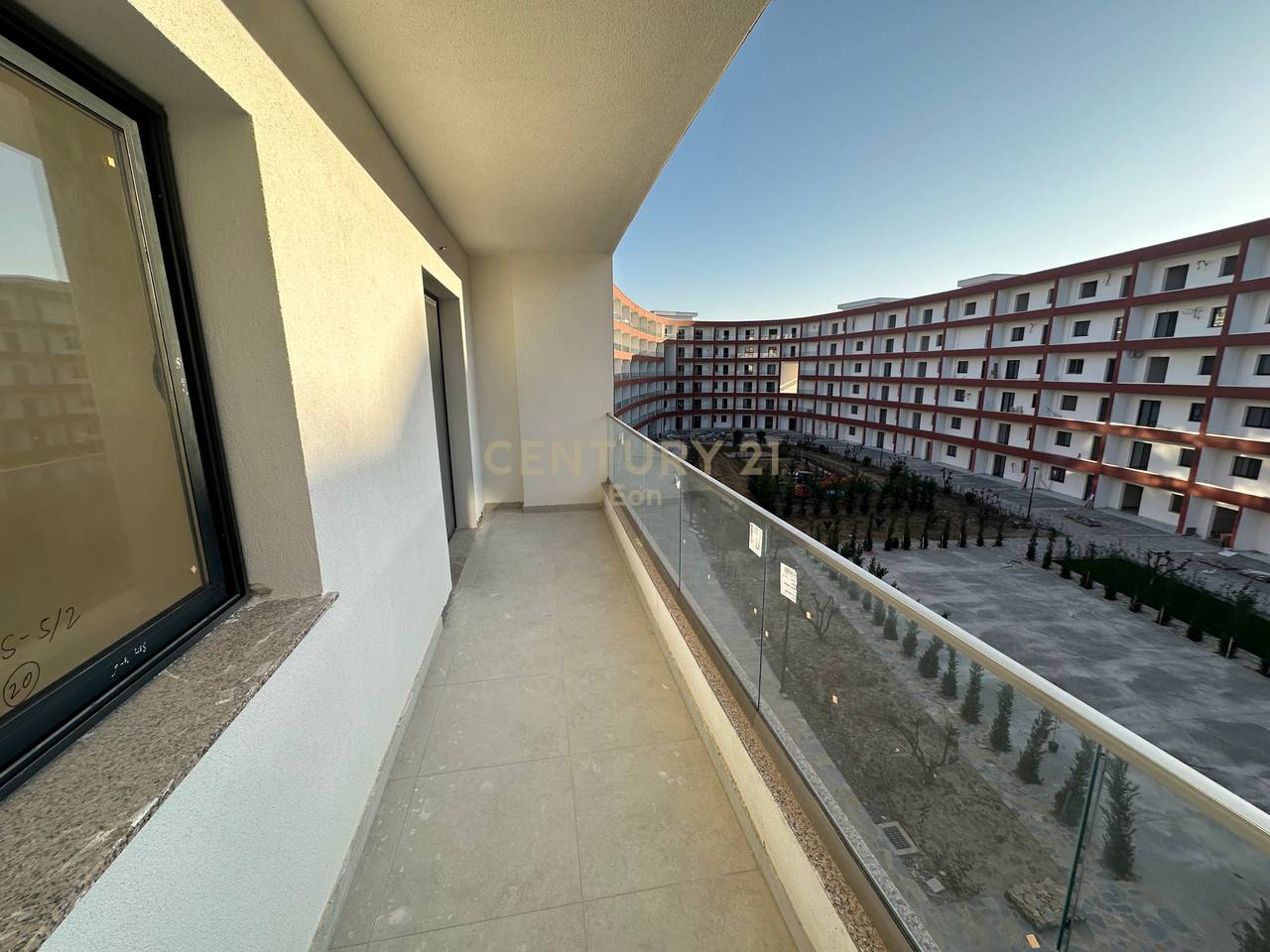 ESCLUSIVO! APPARTAMENTO 1+1 IN VENDITA NELLA RESIDENZA EON GOLEM!