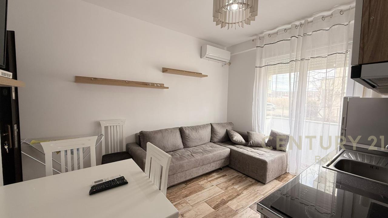 JEPET ME QERA APARTAMENT 1+1 NE GOLEM,PRANE HOTEL GRINT!