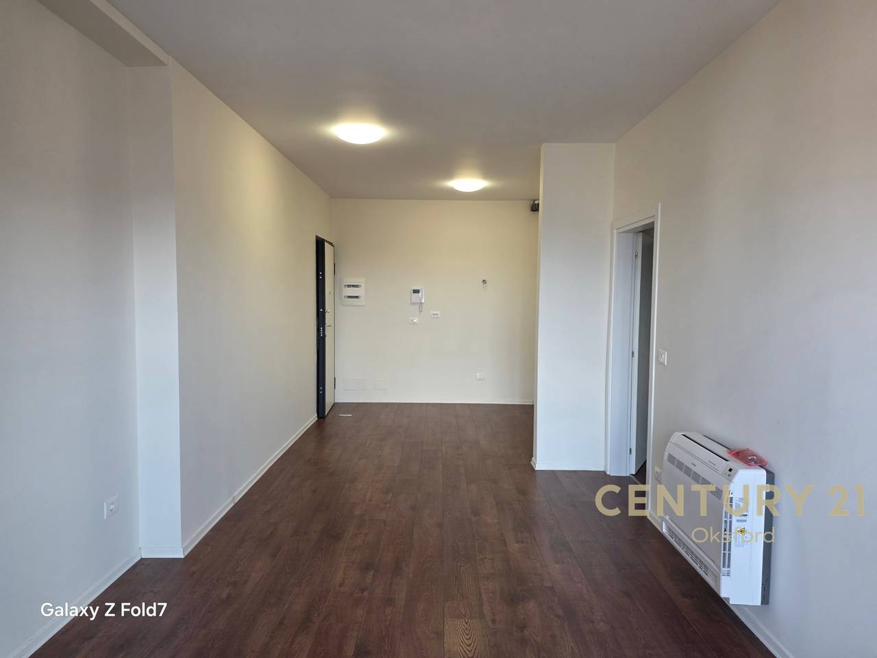 OFFICE SPACE FOR RENT IN TIRANA GARDEN BUILDING